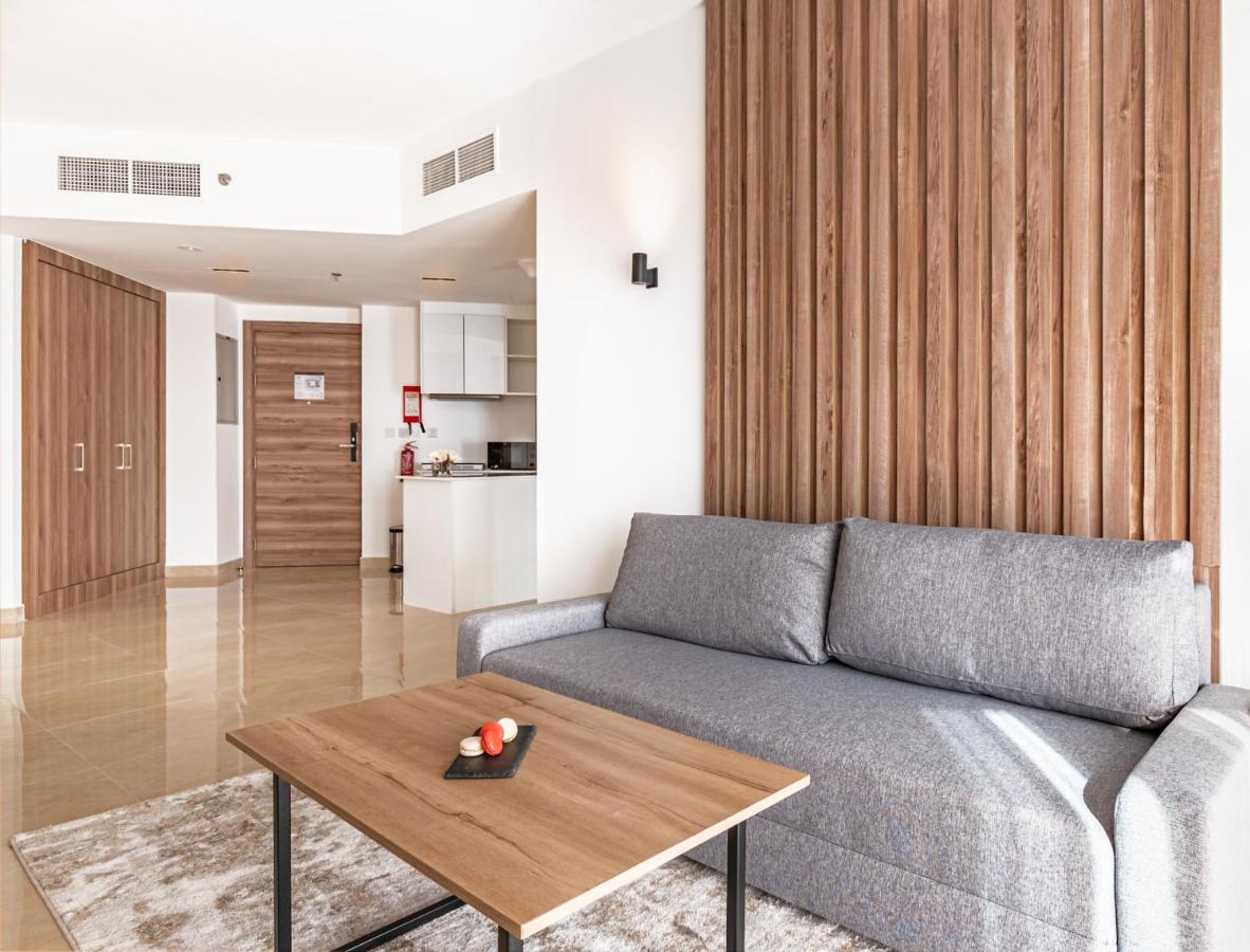 Pyramisa Hotel Apartments Dubai Eksteriør bilde