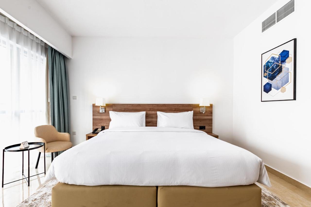 Pyramisa Hotel Apartments Dubai Eksteriør bilde