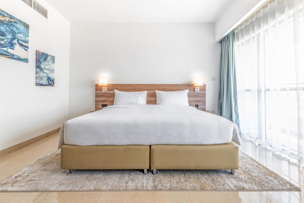 Pyramisa Hotel Apartments Dubai Eksteriør bilde