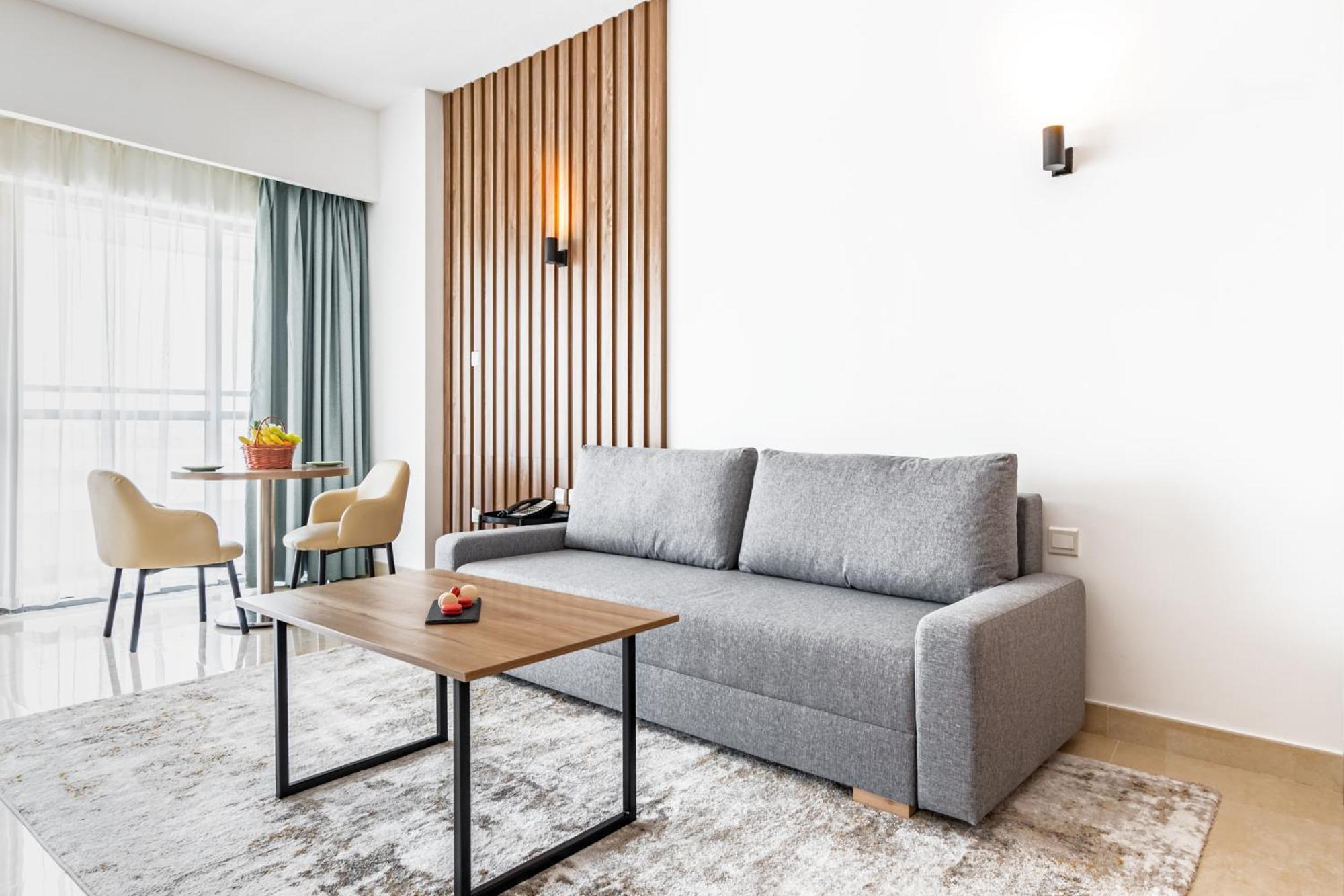 Pyramisa Hotel Apartments Dubai Eksteriør bilde